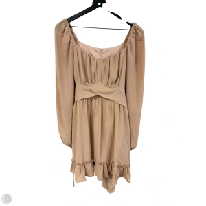 Dress Casual Short By Cmf In Beige, Size: M