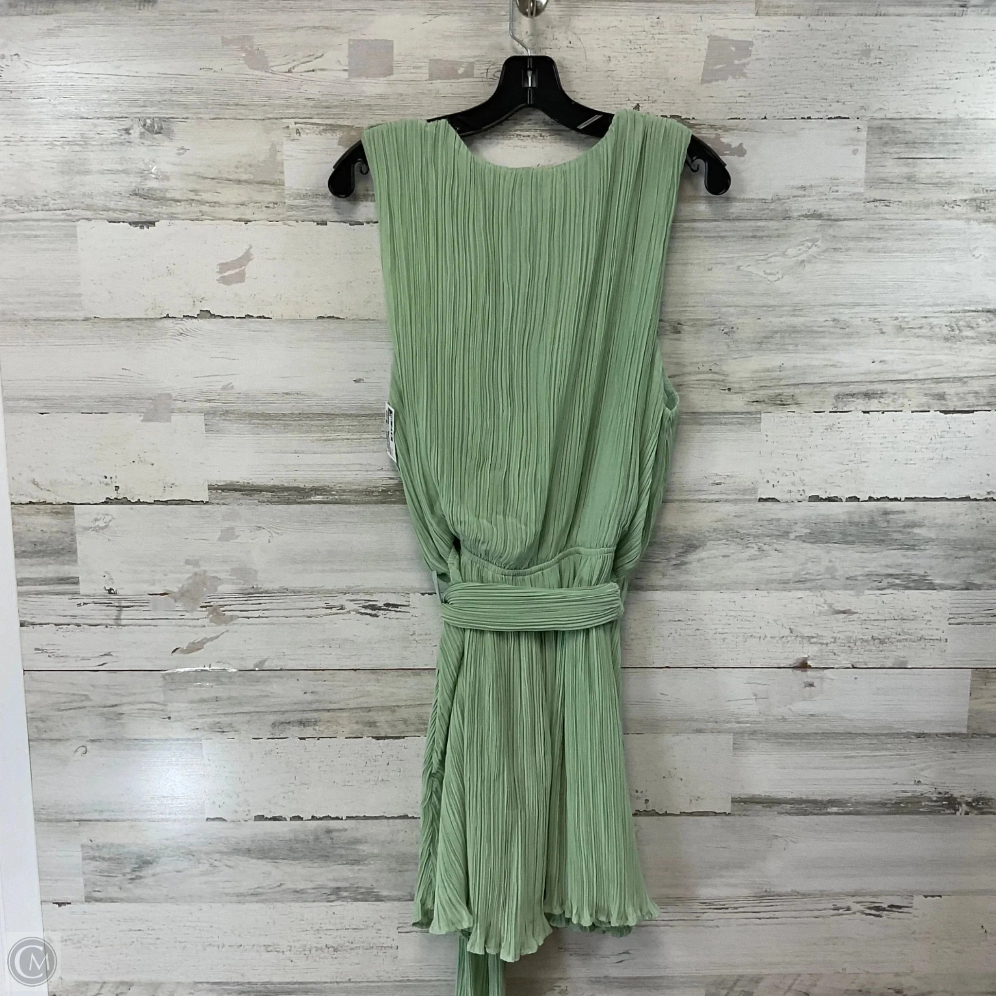 Dress Casual Short By White Birch In Green, Size: Xl