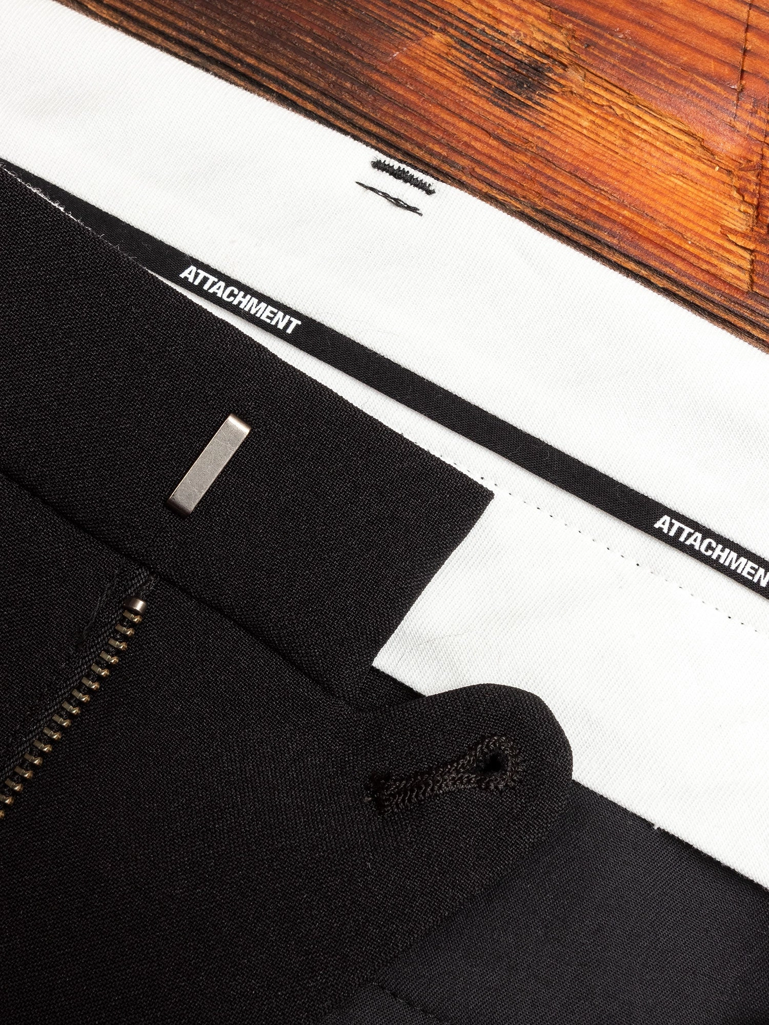Tropical Suiting Pant in Black