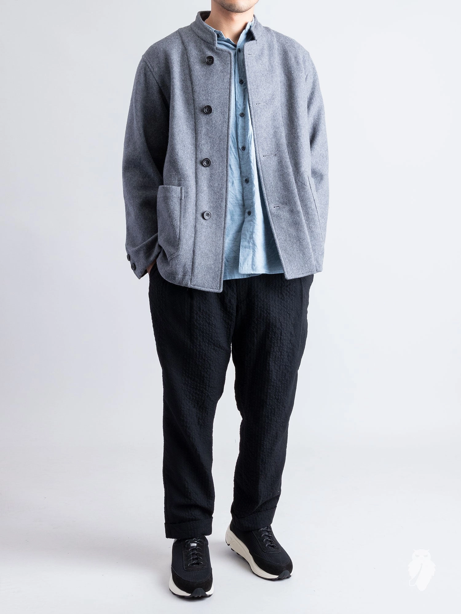 Two Tack Tapered Pants in Black