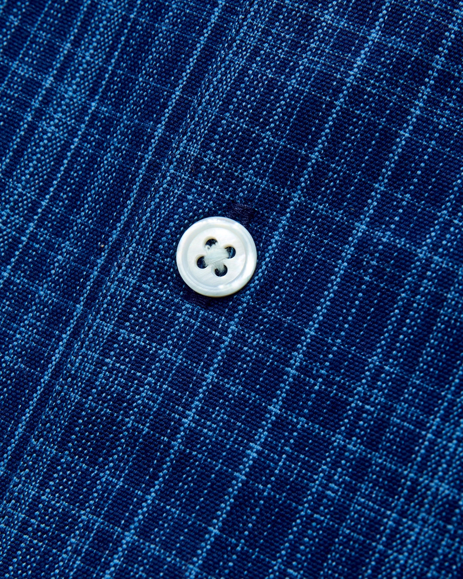 Vacation Shirt in Indigo Microcheck