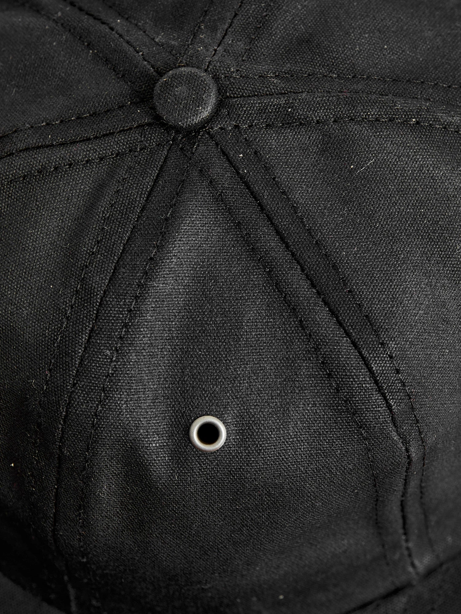 Waxed Canvas Baseball Cap in Black