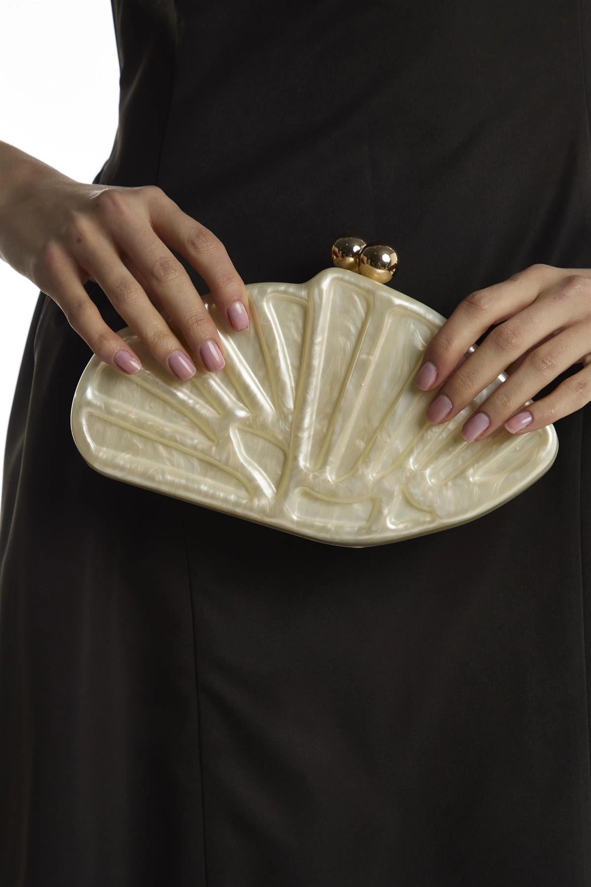 White Marble Shell Clutch-Bag