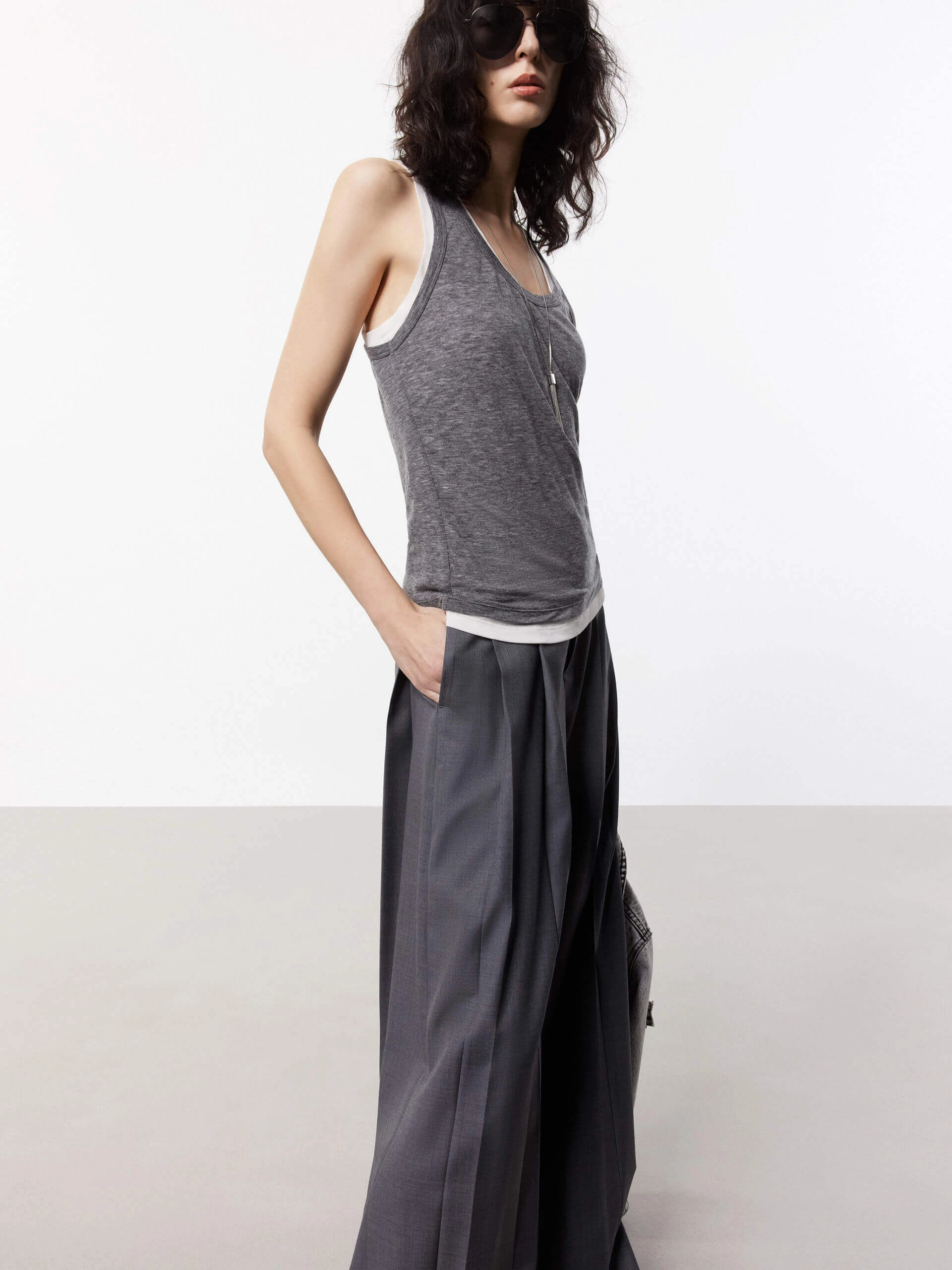 Wide Leg Pleated Pants