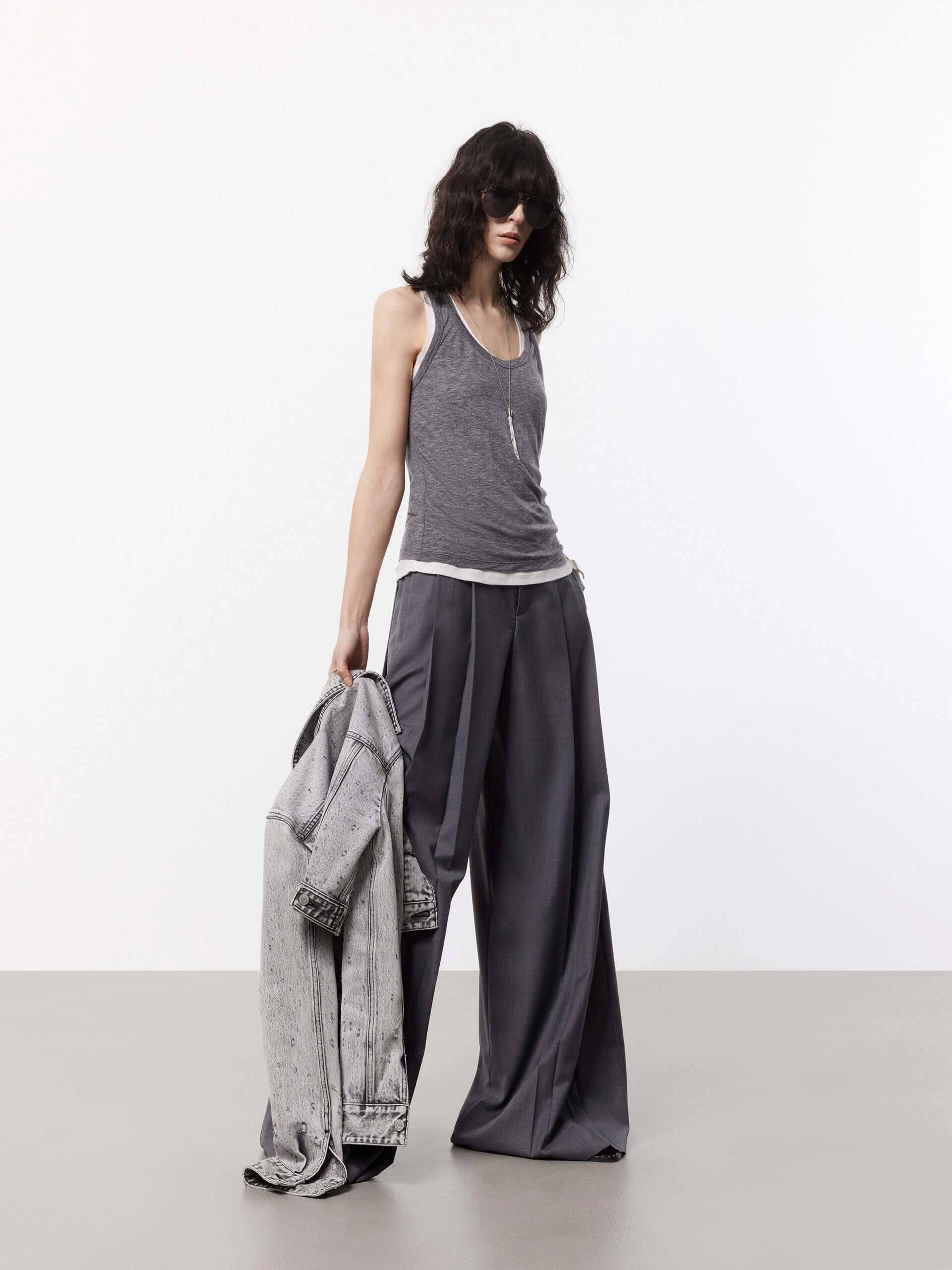 Wide Leg Pleated Pants